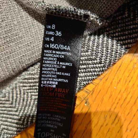 Topshop Black and White Herringbone Coat - Picture 4 of 5